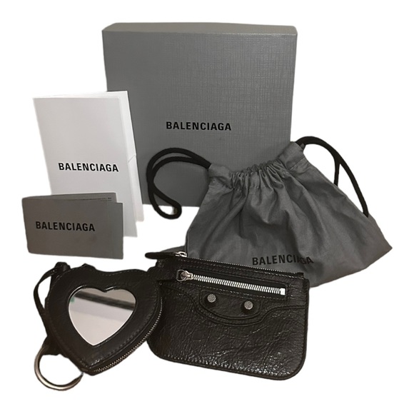 *NWT Balenciaga Le Cagole Clip-On Card Holder & Mirror Keychain Leather Black - Picture 2 of 6